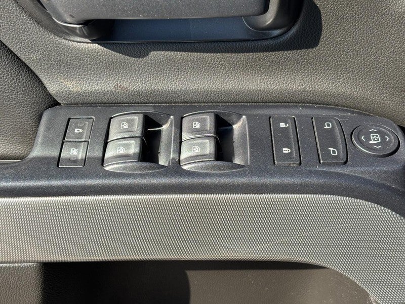 2018 Chevrolet Silverado 1500 4WD Crew Cab 143.5" LT w/2LT