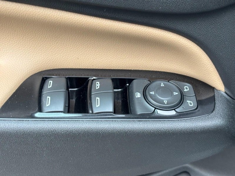 2022 Chevrolet Equinox AWD 4dr Premier