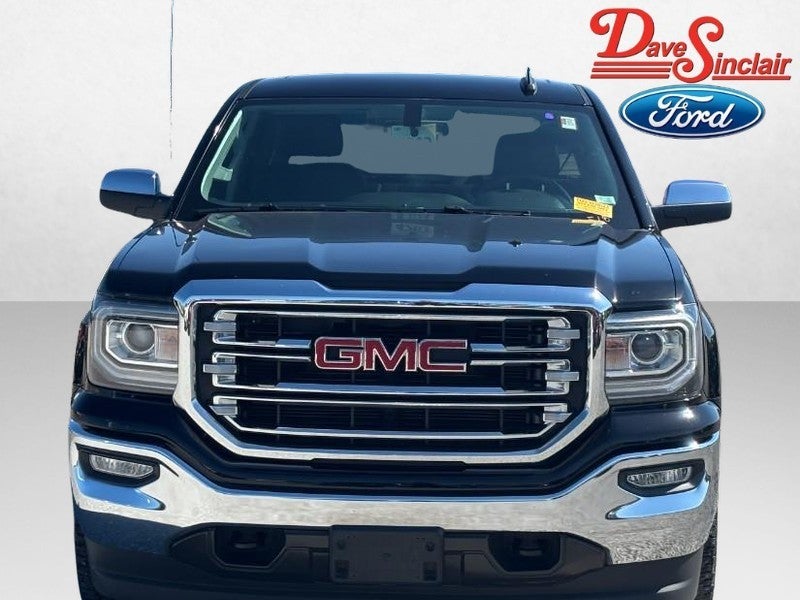 2018 GMC Sierra 1500 4WD Crew Cab 143.5" SLT
