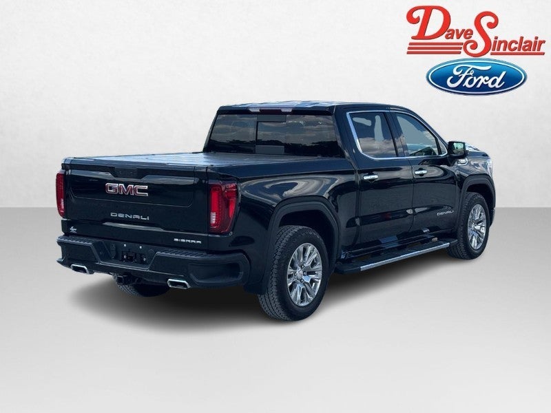 2021 GMC Sierra 1500 4WD Crew Cab 147" Denali