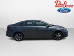 2023 Kia Forte LXS IVT