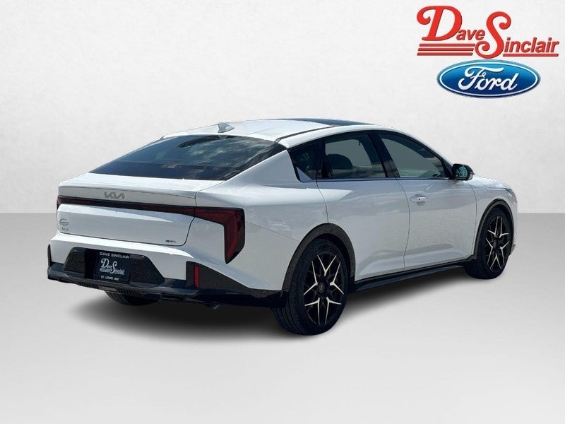 2025 Kia K4 GT-Line FWD