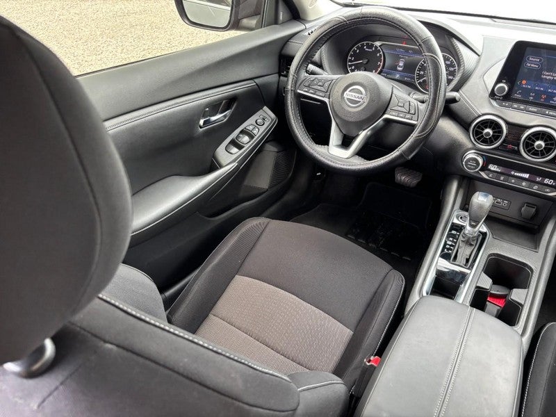 2020 Nissan Sentra SV CVT