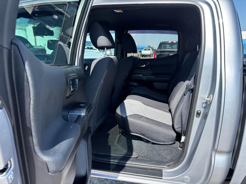 2020 Toyota Tacoma 4WD TRD Off Road Double Cab 5' Bed V6 MT (Natl)