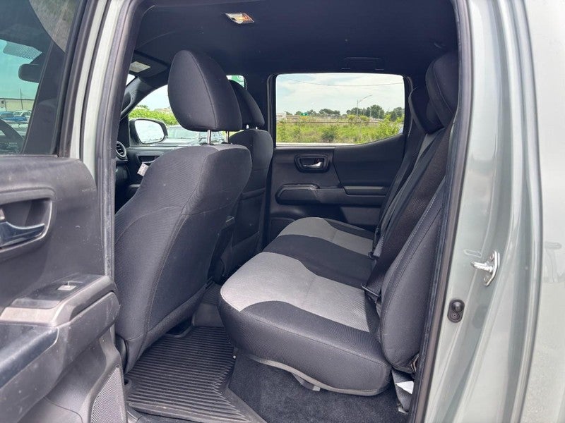 2023 Toyota Tacoma 4WD SR Double Cab 5' Bed V6 AT (Natl)