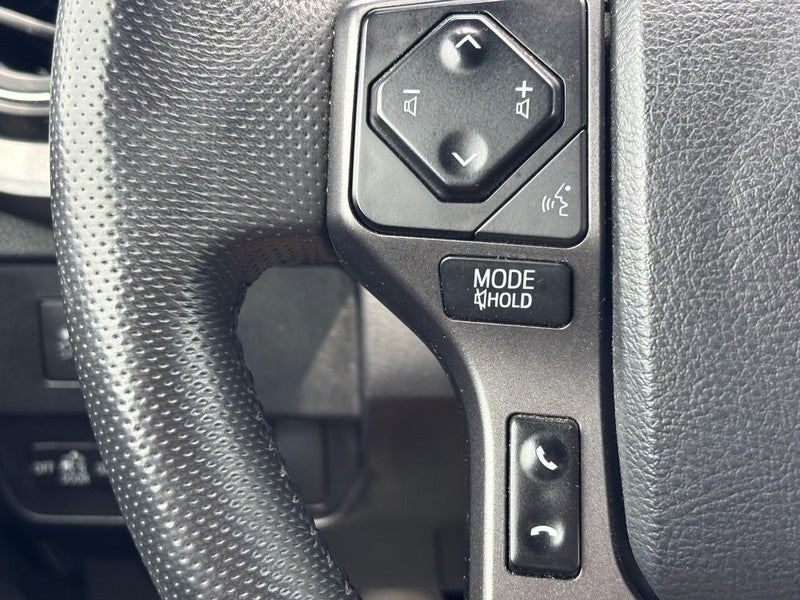 2023 Toyota Tacoma 4WD SR Double Cab 5' Bed V6 AT (Natl)