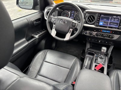 2022 Toyota Tacoma 4WD Limited Double Cab 5' Bed V6 AT (Natl)