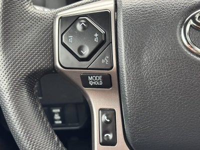 2022 Toyota Tacoma 4WD Limited Double Cab 5' Bed V6 AT (Natl)