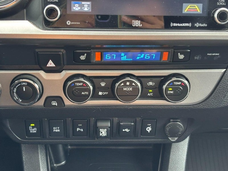 2022 Toyota Tacoma 4WD Limited Double Cab 5' Bed V6 AT (Natl)