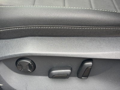 2024 Volkswagen Taos SE FWD