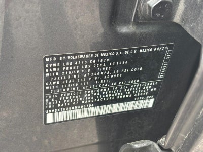 2024 Volkswagen Taos SE FWD