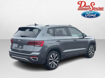 2024 Volkswagen Taos SE FWD