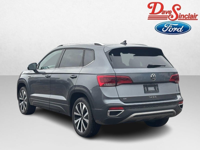 2024 Volkswagen Taos SE FWD