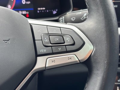2025 Volkswagen Jetta SE Auto