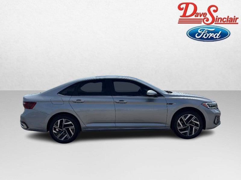 2023 Volkswagen Jetta SEL Auto