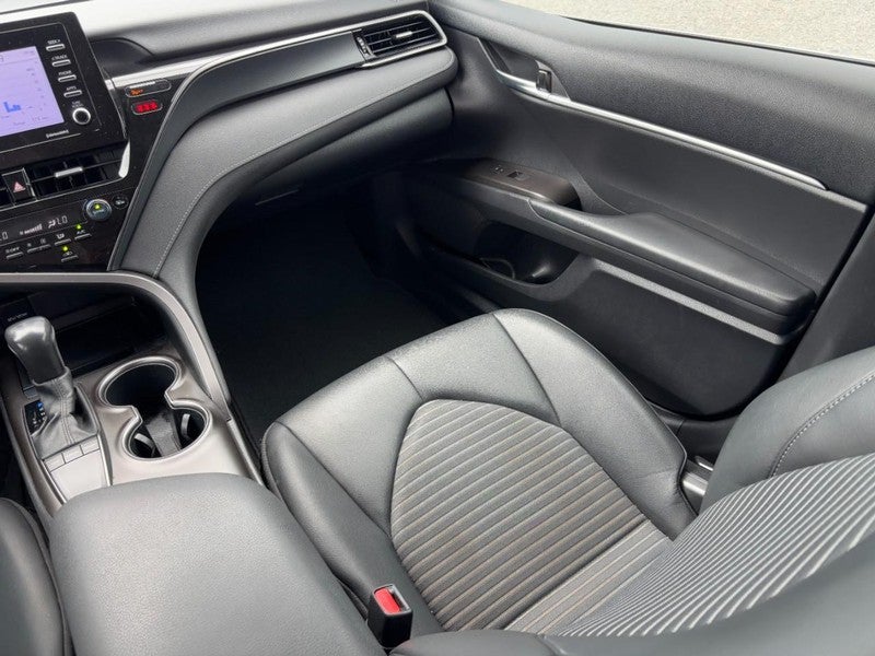 2023 Toyota Camry SE Auto (Natl)
