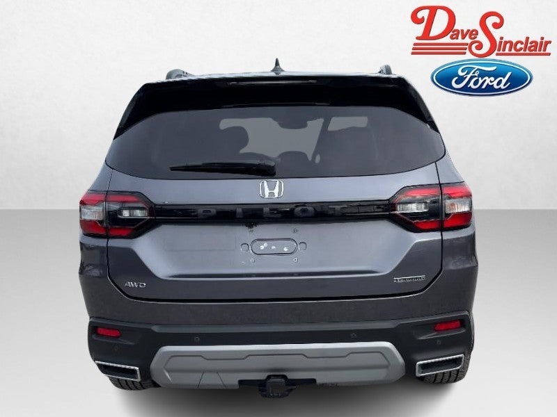 2023 Honda Pilot Touring AWD