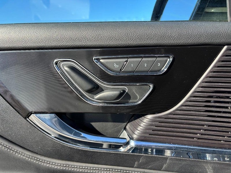 2022 Lincoln Corsair Standard FWD