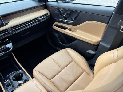 2023 Lincoln Corsair Reserve FWD