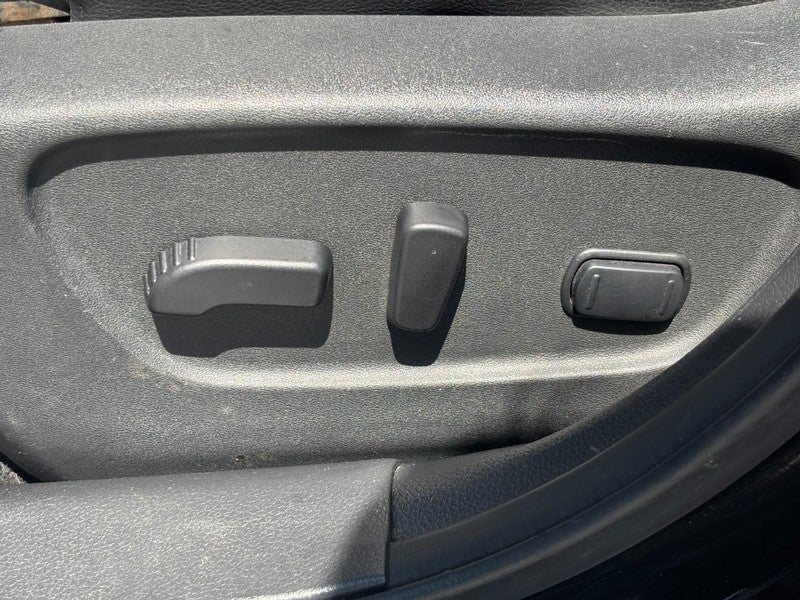 2015 Nissan Rogue AWD 4dr SL