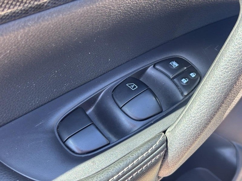 2015 Nissan Rogue AWD 4dr SL