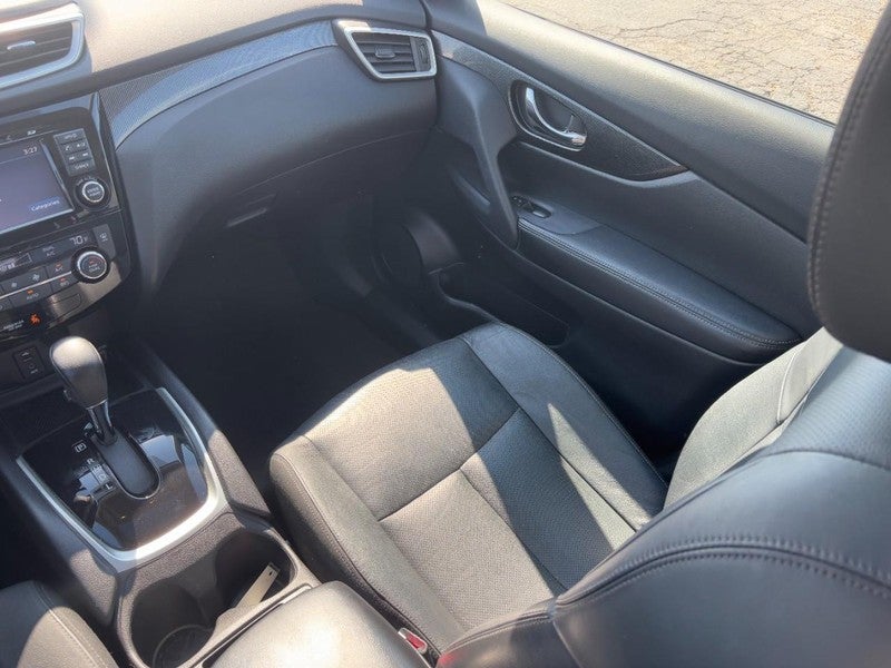 2015 Nissan Rogue AWD 4dr SL