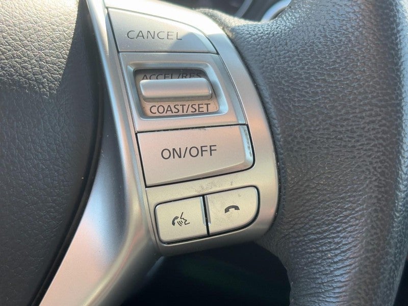 2015 Nissan Rogue AWD 4dr SL