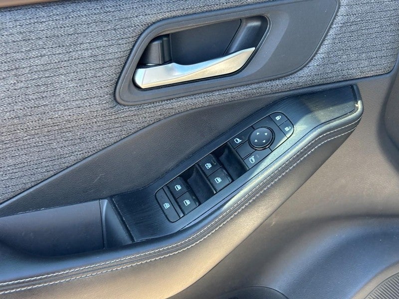 2021 Nissan Rogue FWD SV