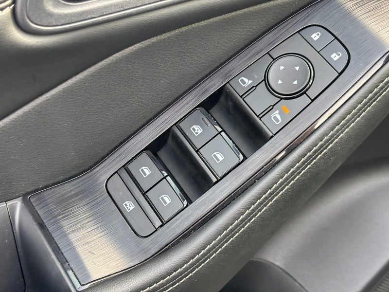 2023 Nissan Rogue AWD SV