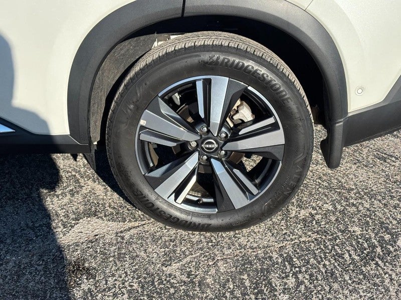 2023 Nissan Rogue AWD SL