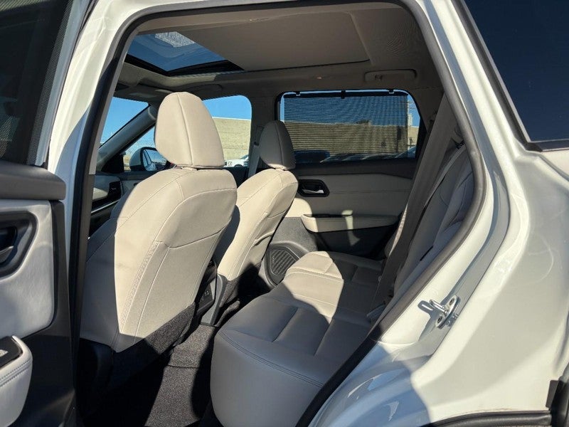 2023 Nissan Rogue AWD SL