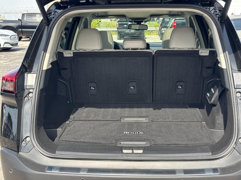 2023 Nissan Rogue AWD SL