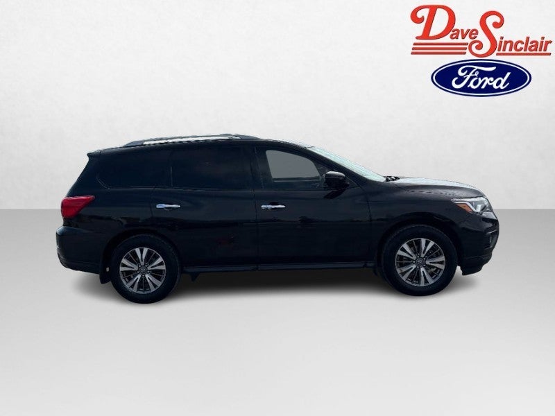 2019 Nissan Pathfinder FWD SL
