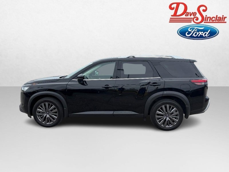 2023 Nissan Pathfinder SL 4WD