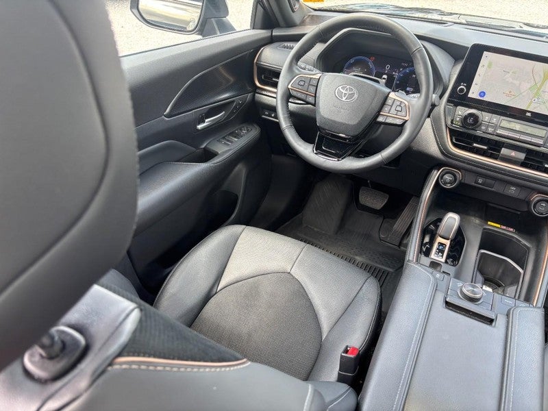 2026 Toyota Grand Highlander Hybrid MAX Platinum AWD (Natl)
