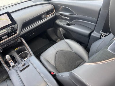2026 Toyota Grand Highlander Hybrid MAX Platinum AWD (Natl)