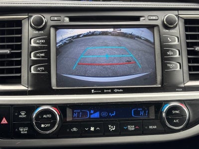 2017 Toyota Highlander LE V6 AWD (Natl)