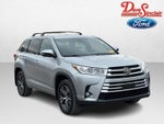 2017 Toyota Highlander LE V6 AWD (Natl)