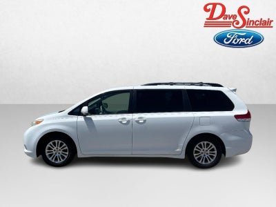 2014 Toyota Sienna 5dr 8-Pass Van V6 XLE FWD (Natl)