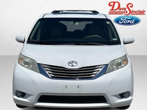 2014 Toyota Sienna 5dr 8-Pass Van V6 XLE FWD (Natl)