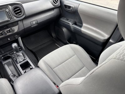 2018 Toyota Tacoma SR5 Double Cab 5' Bed I4 4x2 AT (Natl)