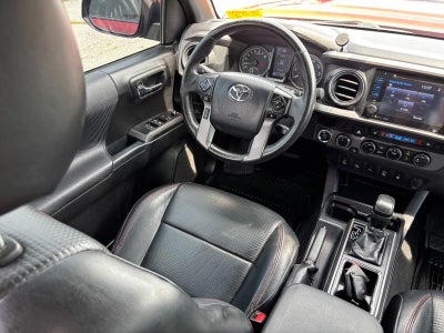 2017 Toyota Tacoma TRD Pro Double Cab 5' Bed V6 4x4 MT (Natl)