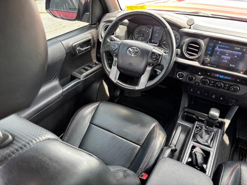 2017 Toyota Tacoma TRD Pro Double Cab 5' Bed V6 4x4 MT (Natl)