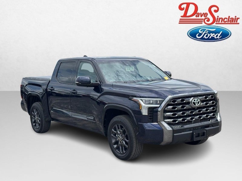 2023 Toyota Tundra 4WD Platinum CrewMax 5.5' Bed (Natl)