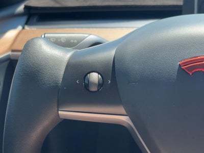 2024 Tesla Model Y Long Range AWD