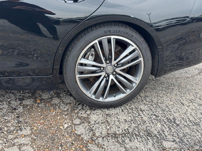 2015 INFINITI Q50 4dr Sdn Sport AWD