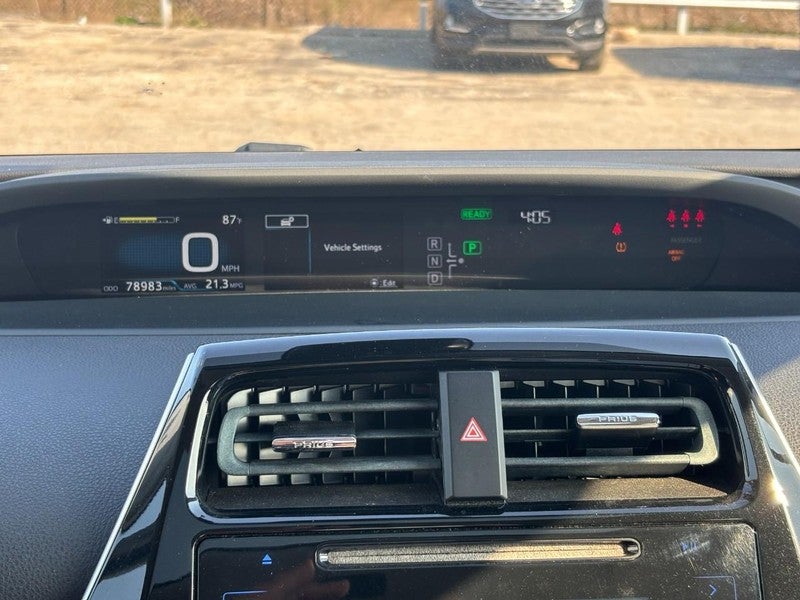 2017 Toyota Prius Two (Natl)