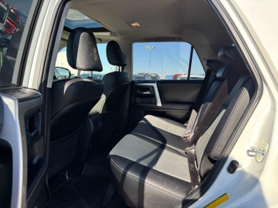 2018 Toyota 4Runner SR5 4WD (Natl)