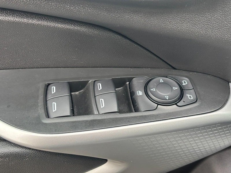 2025 Chevrolet Trax FWD 4dr LS