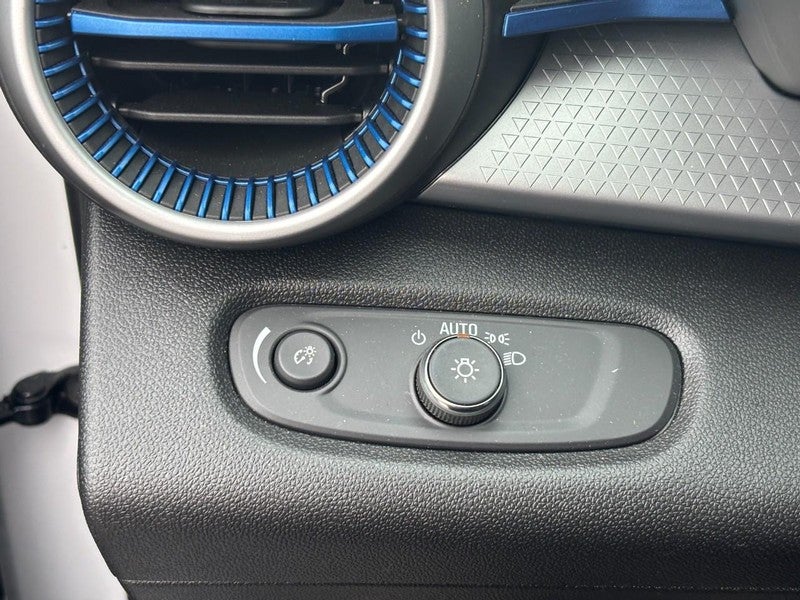 2025 Chevrolet Trax FWD 4dr LS